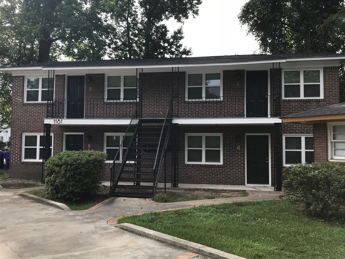Primary Photo - 1181 Marigold St