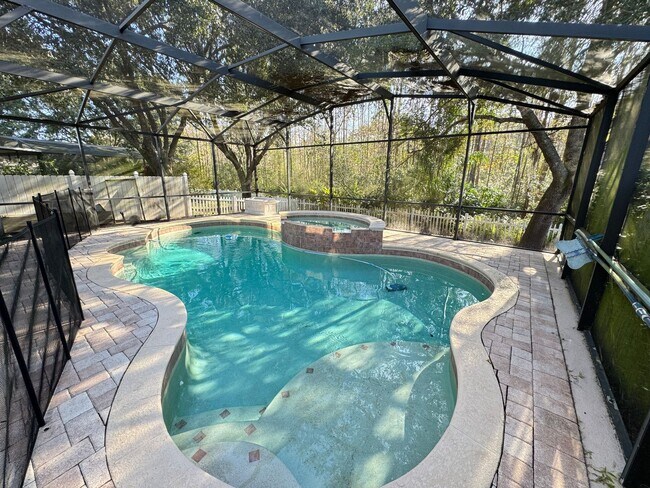 Foto del edificio - Spacious 4-bedroom, 3-bath POOL home in Cypress Springs! Pool Service INCLUDED!