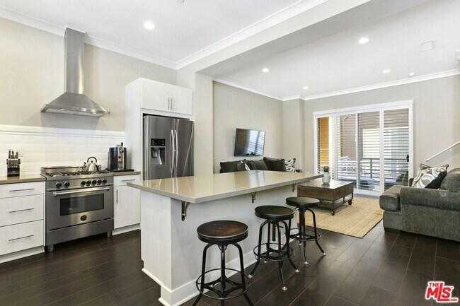 Foto del edificio - 2202 Edendale Ln