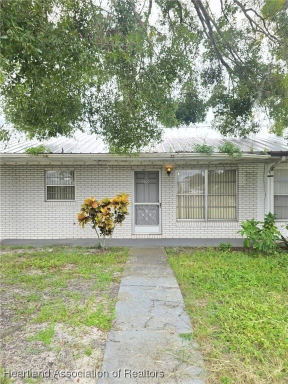 Building Photo - 1009 W Walnut St