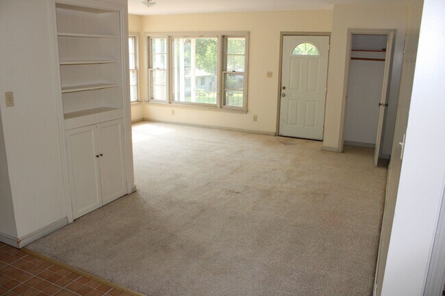 Foto del edificio - 1718 Pierre St