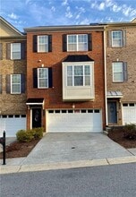 Building Photo - 309 Williamson St SE