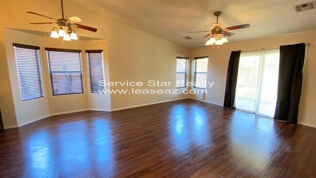 Building Photo - 10036 W Preston Ln