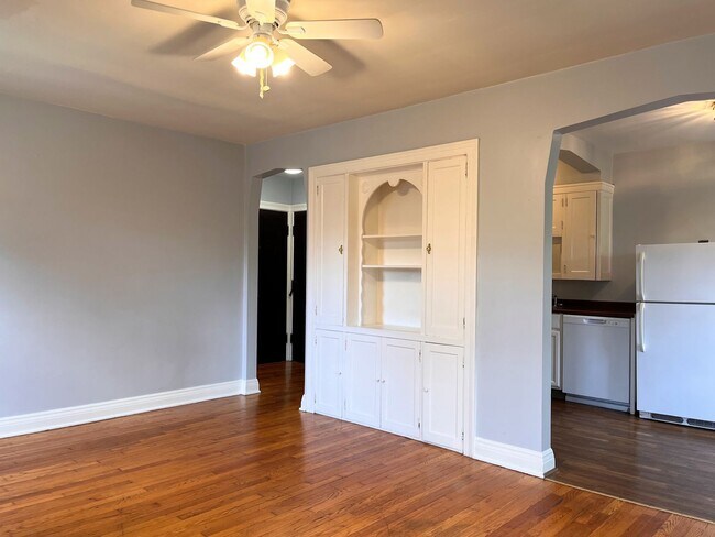 Foto del edificio - 234 Crescent Ave