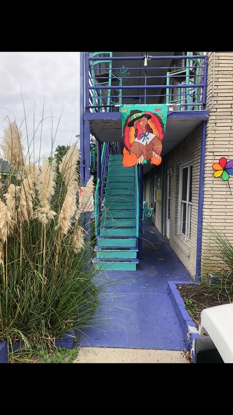 Foto principal - 1204 Hillside Ave