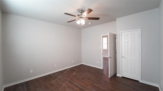 Foto del edificio - 1133 Story Book Ln