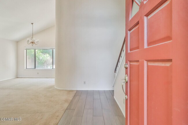 Foto del edificio - 2155 Meadow Brook Ct