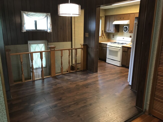 Foto del edificio - Charming 2BR / 1 BA O'Leary 2