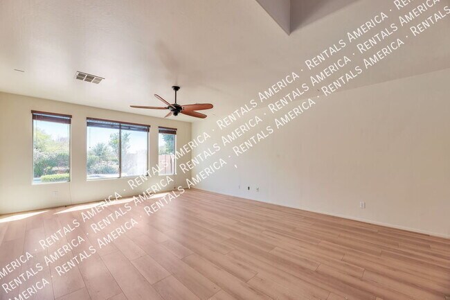 Foto del edificio - 5433 W Redbird Rd