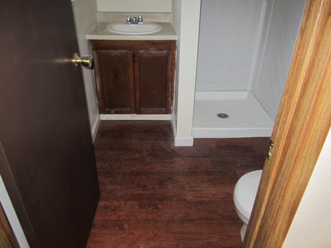 Foto principal - 5815 NE 34th St