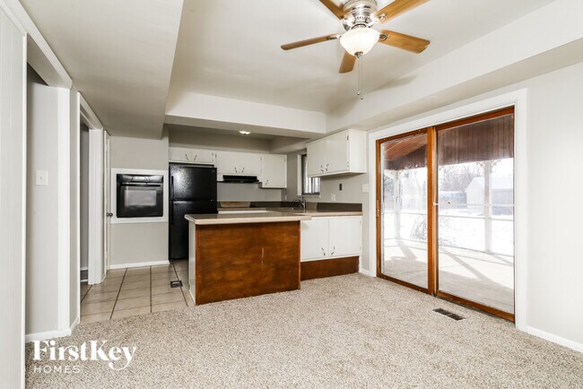 Building Photo - 1510 Fenwick Ct