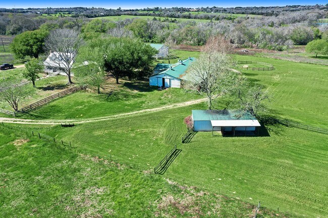 Foto del edificio - 1712 Lynn Rd