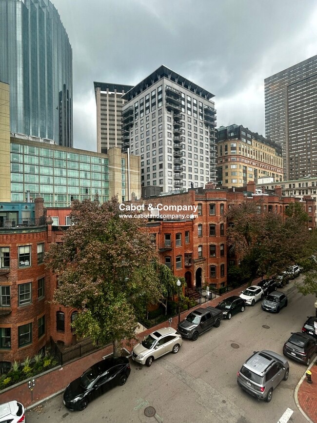 Building Photo - 88 Saint Botolph St