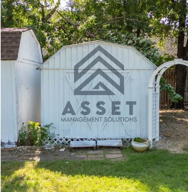 Building Photo - Rent to Own Available in Edmond, Ok! (Also Available for Lease)