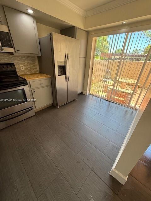 Foto del edificio - 9423 Oakburst Ln