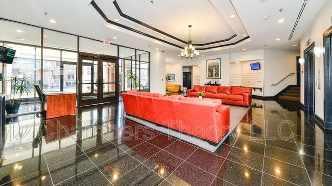 Photo - 1001 N Randolph St Apartment