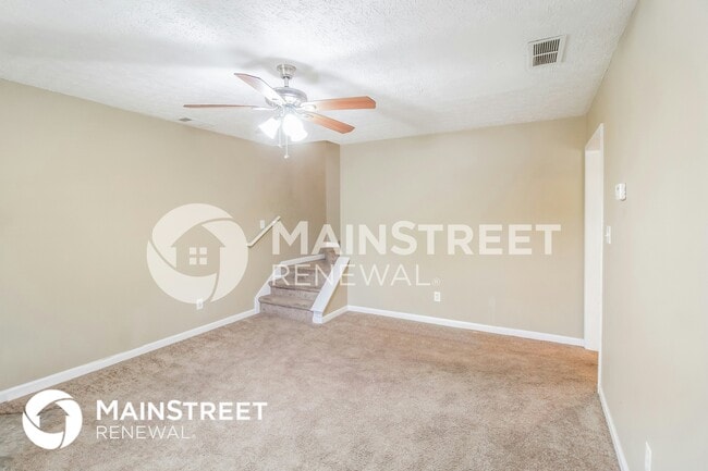 Building Photo - 45 Fairclift Dr