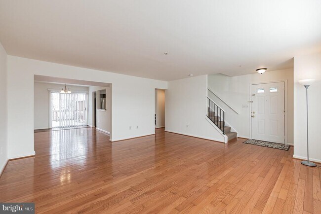Foto del edificio - 5798 Katsura Ct