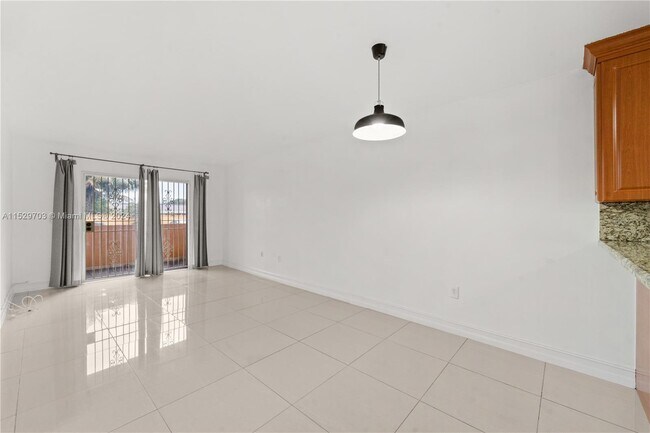 Building Photo - 8990 SW 24th St