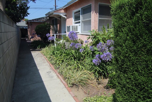 Building Photo - 3929 Sawtelle Blvd