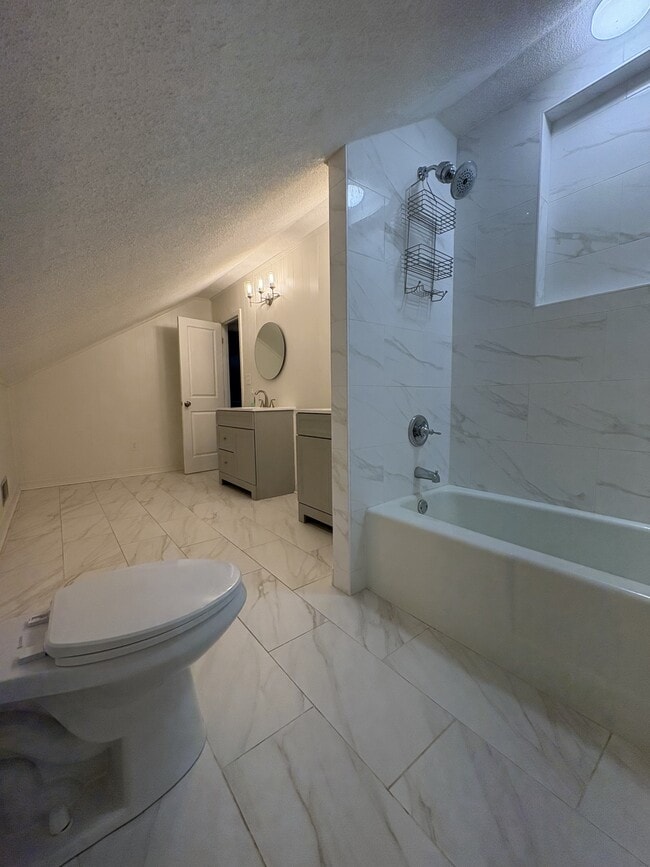 Building Photo - 188 Co Rd 198