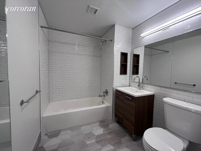 Foto del edificio - 751 E 6th St