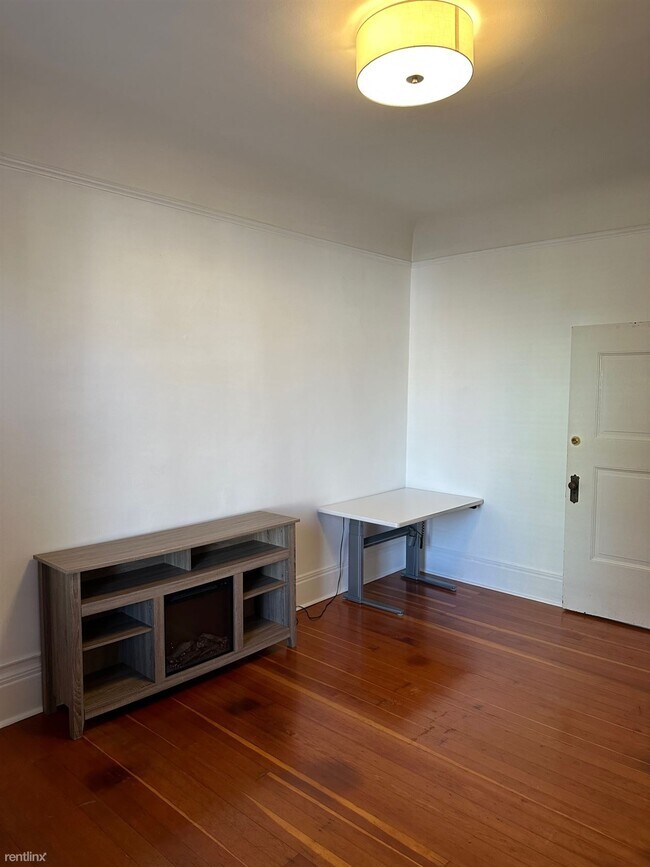 Foto del edificio - Room for Rent, 2 bath Condo - 59 Octavia S...