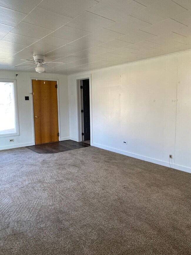 Foto del edificio - 1008 Lake Ave