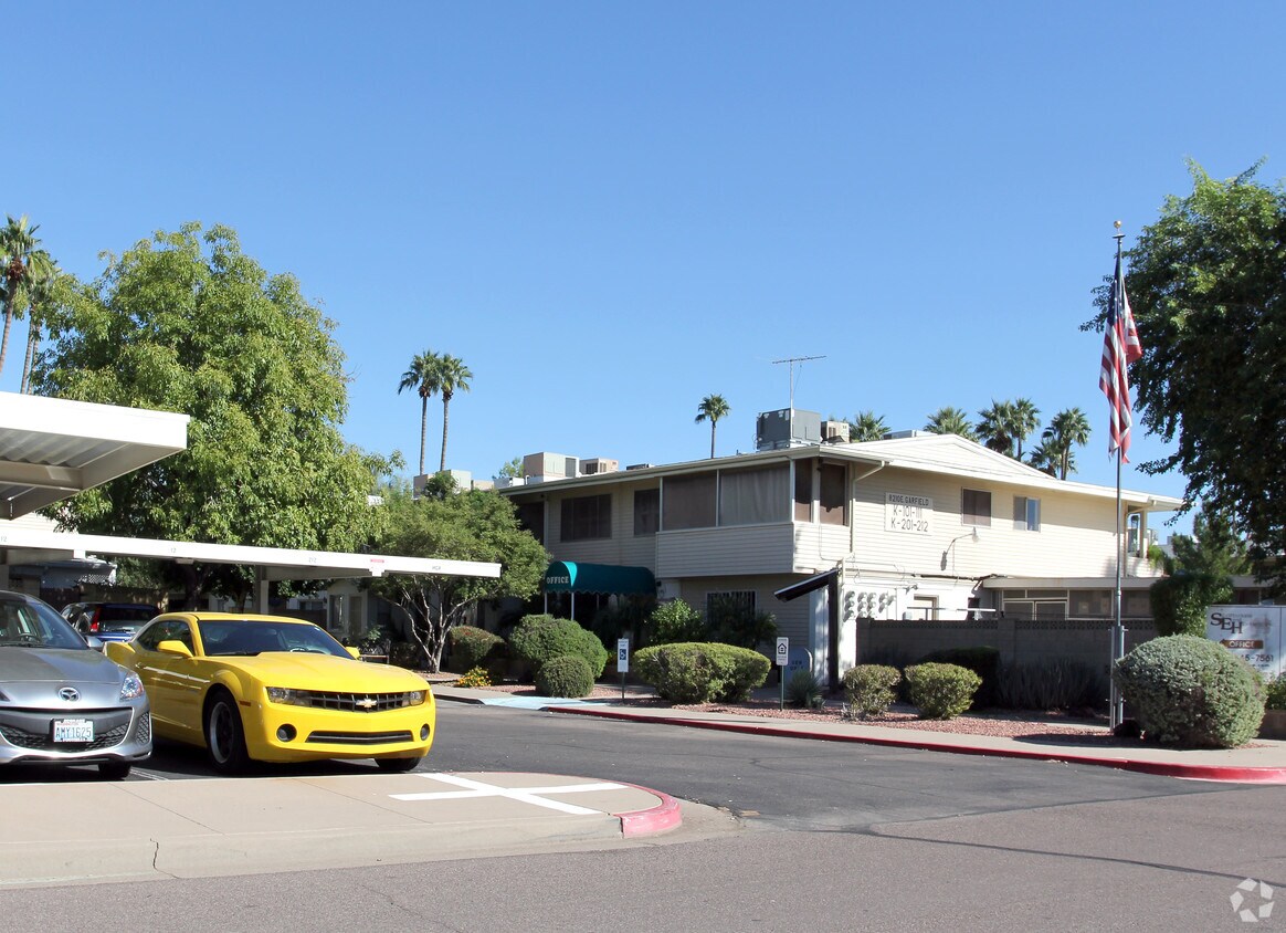 Foto del edificio - Scottsdale East Homes