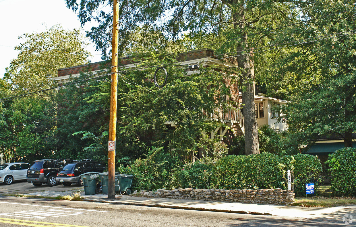 Primary Photo - 1845 Peabody Ave