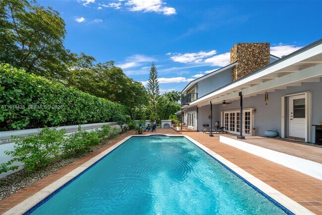 Foto del edificio - 10645 SW 89th Ct