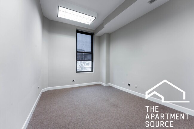 Foto del edificio - 1580 N Clybourn Ave