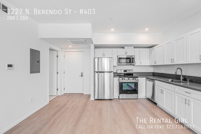 Foto del edificio - 1227 N Berendo St