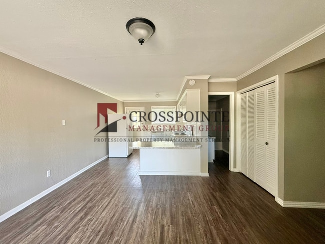 Building Photo - Tour Today! Studio Apartment in East Tyler!
