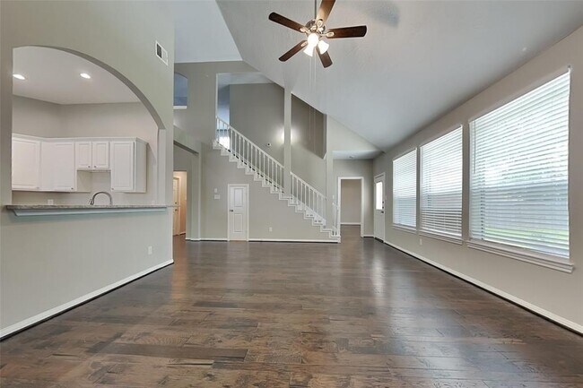 Foto del edificio - 20822 Heather Grove Ct