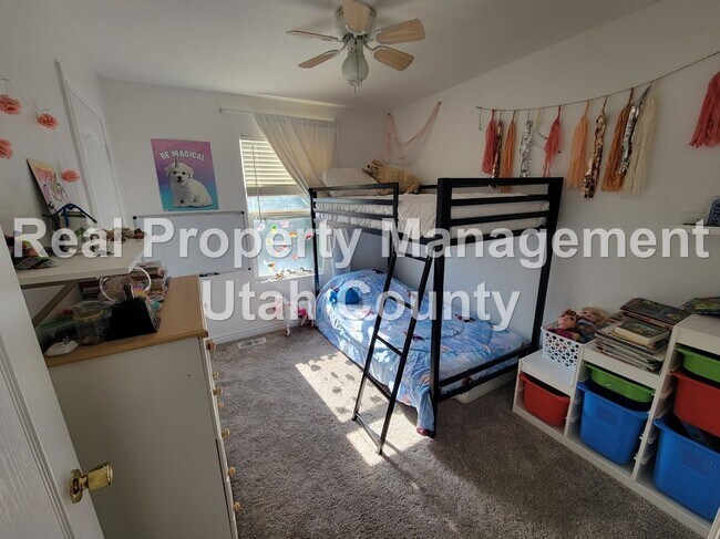 Foto del edificio - 7971 Wycliffe Way