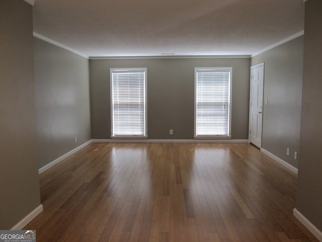 Building Photo - 803 Ridge St