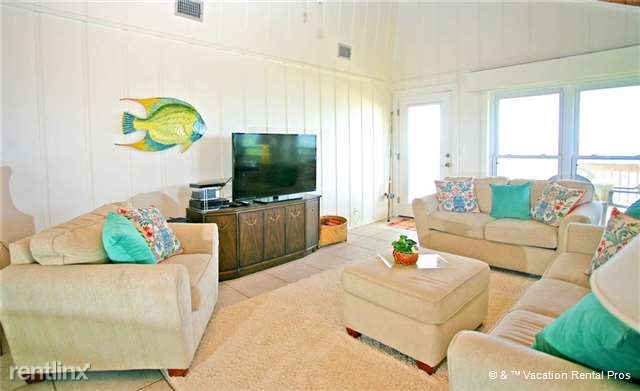 Foto del edificio - 3167 N Oceanshore Blvd