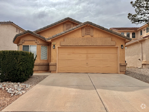 Building Photo - 1125 Toscana Dr SE