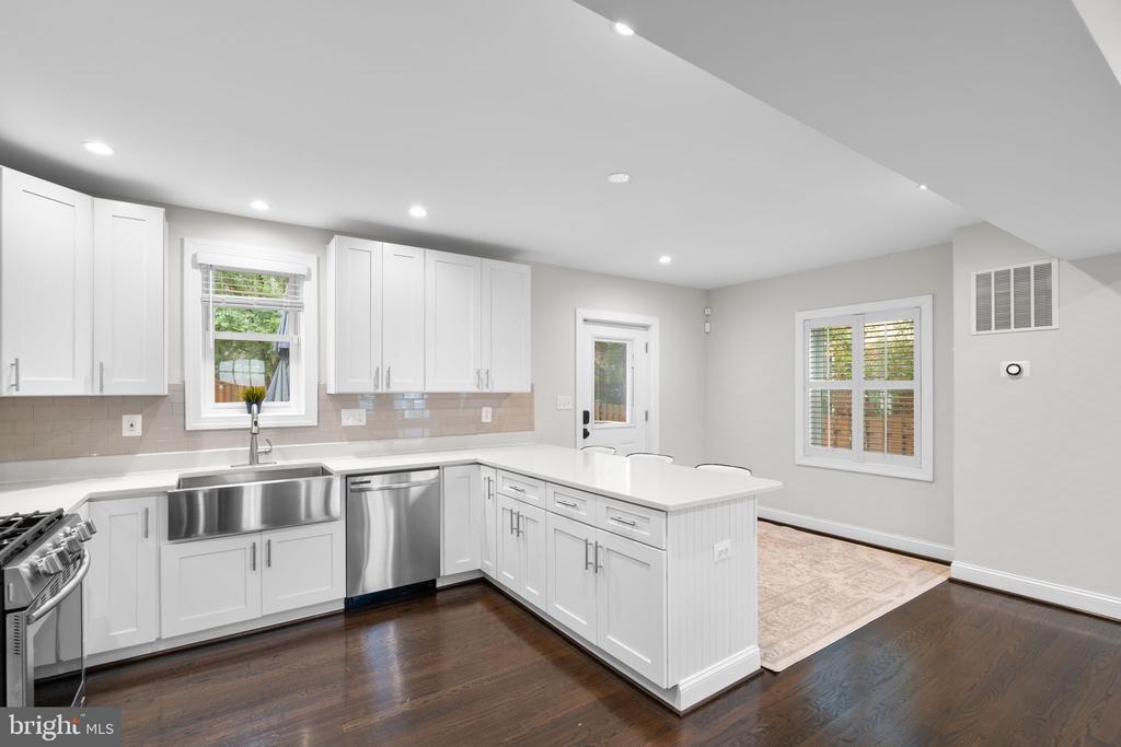 Foto principal - 535 N George Mason Dr