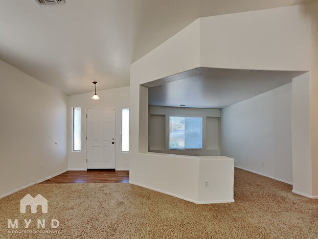 Building Photo - 13617 W Peck Ct