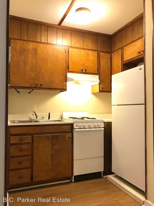 Foto del edificio - 316-318 Travora St