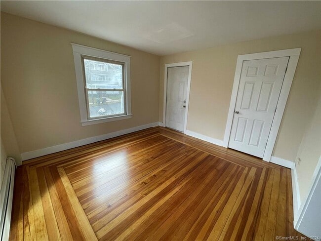 Building Photo - 96 Gridley St