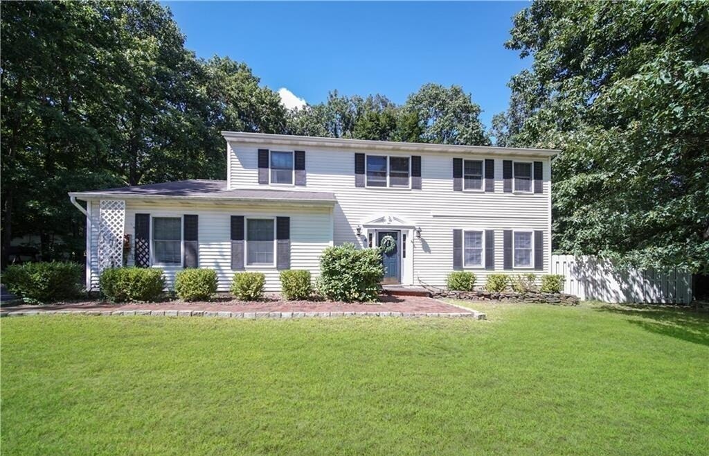 Primary Photo - 4 Scaglione Ct