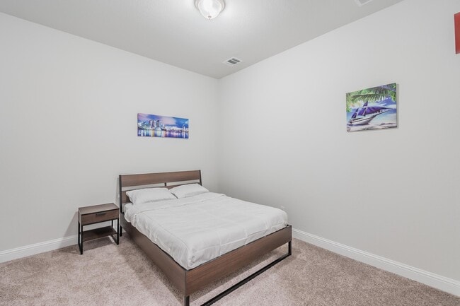 Second Bedroom - 2817 Troutt Dr