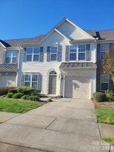 Building Photo - 177 Autumn Falls Dr
