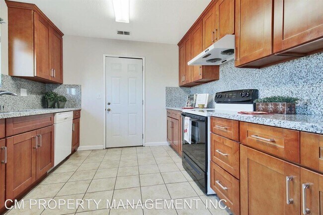 Building Photo - 3 br, 2 bath House - 198 Hollywood Avenue