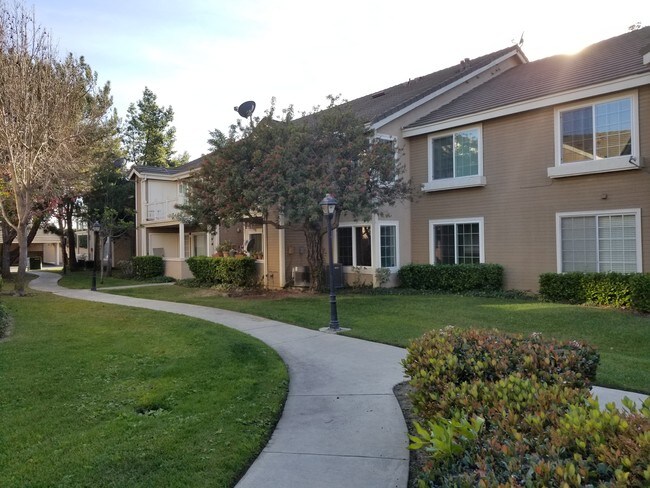 Foto del edificio - 8806 Chelmsford Way