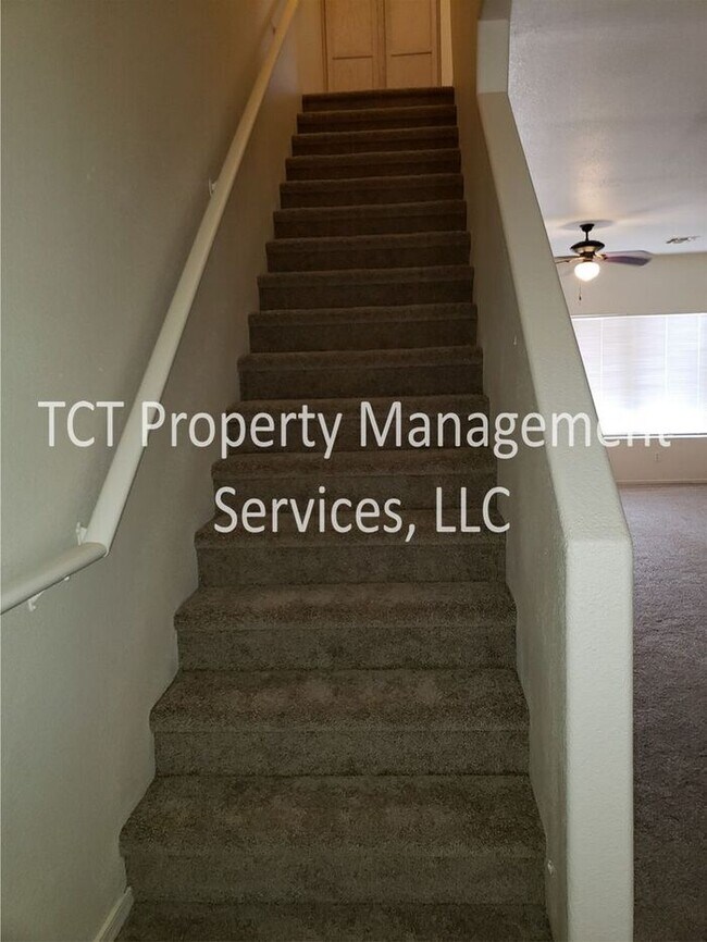 Foto del edificio - Cozy Two Bedroom Condo in Chandler!