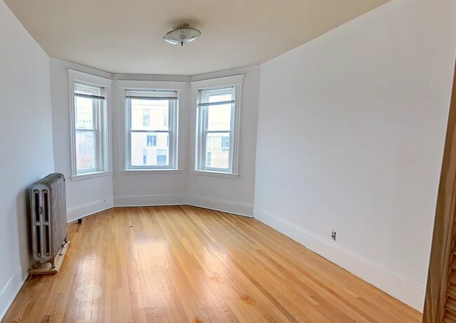 Building Photo - 11 Tetlow St